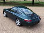 Porsche 911 Carrera 4 2001 года